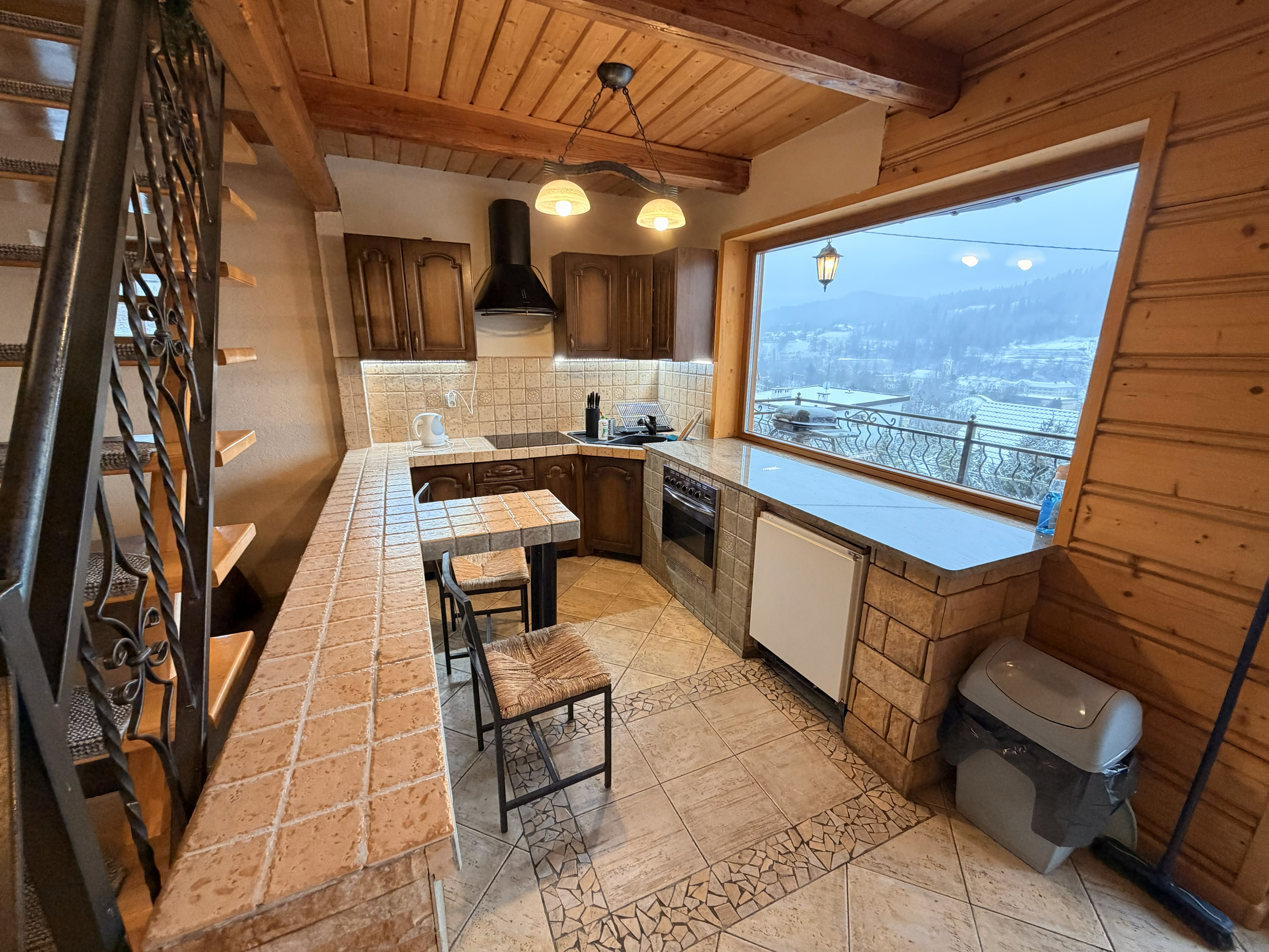 Kuchnia — górna część