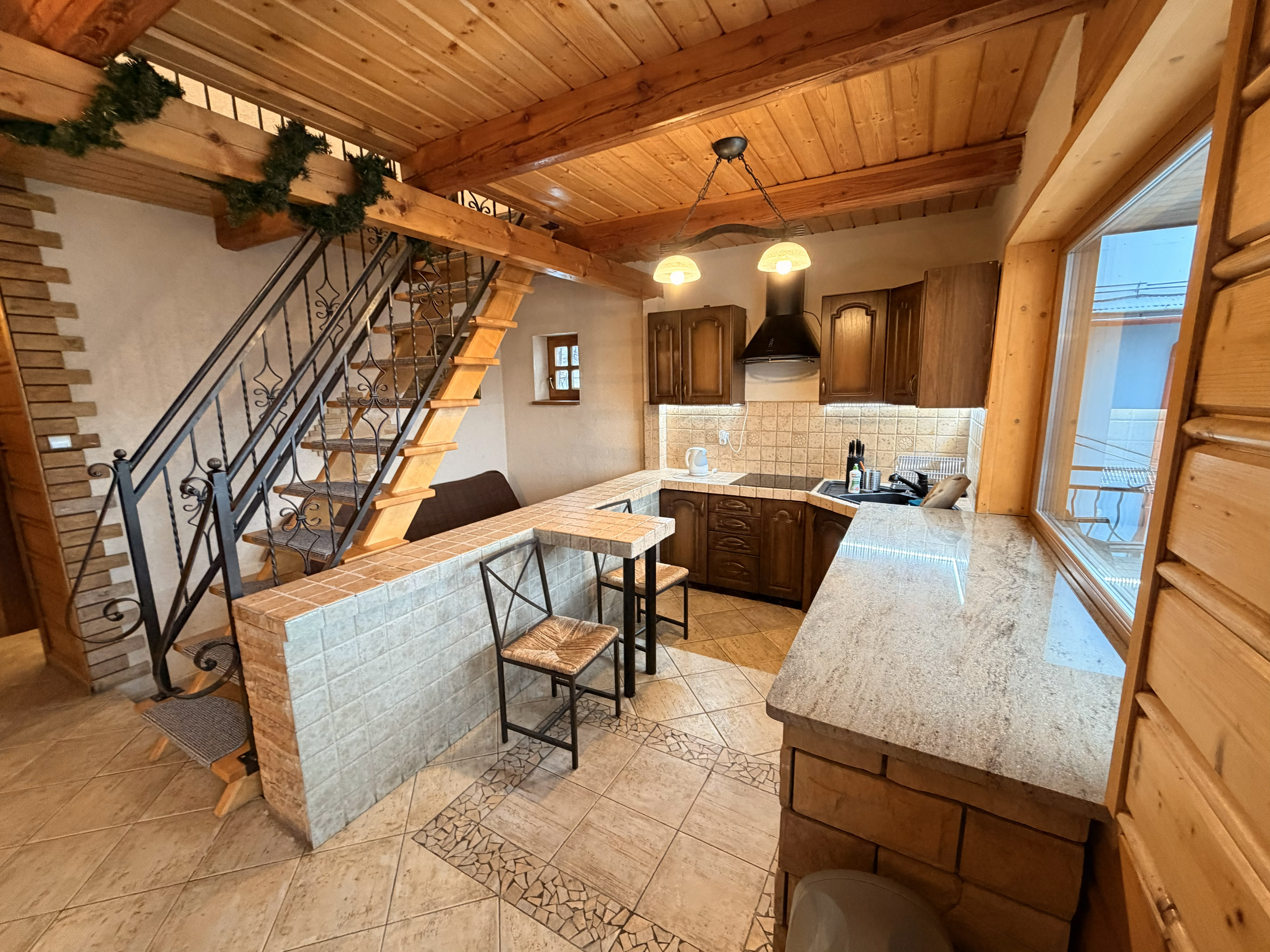 Kuchnia (2) — górna część