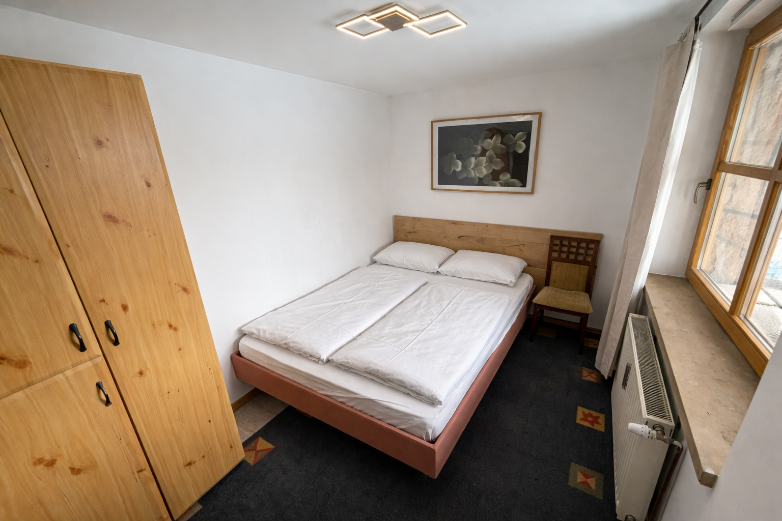 Pokój (2) — dolna część